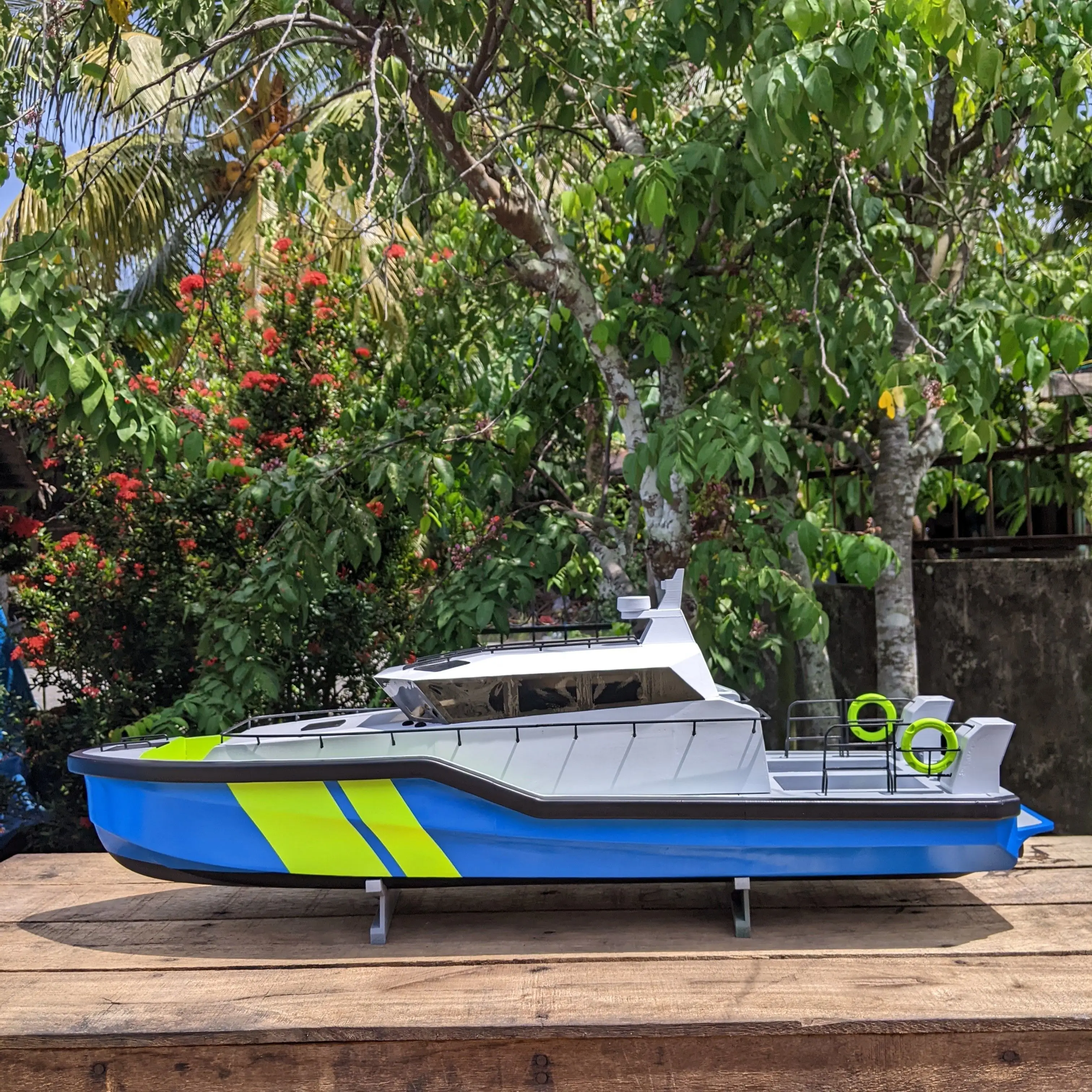 RC Coastal Patrol Boat Jet Spe - Model Kit Yacht ulasan dan harga