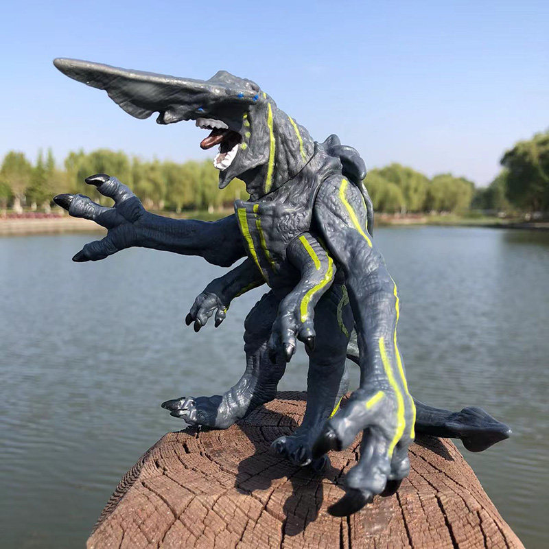 2025 New Monsters Scunner Leat - Model Kit Pacific Rim ulasan dan harga