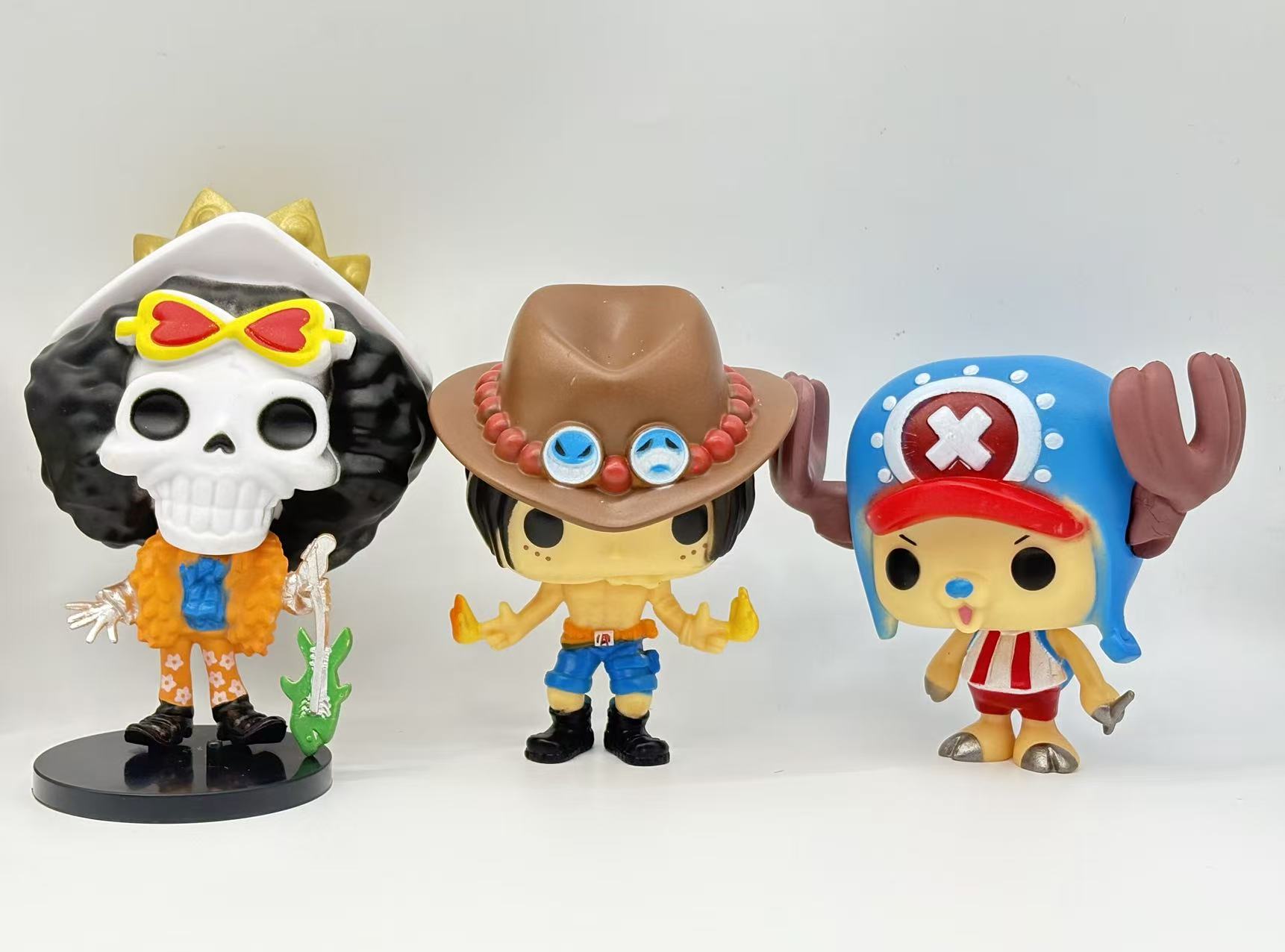 Funko POP One Piece Merchandis - Model Kit Judge ulasan dan harga