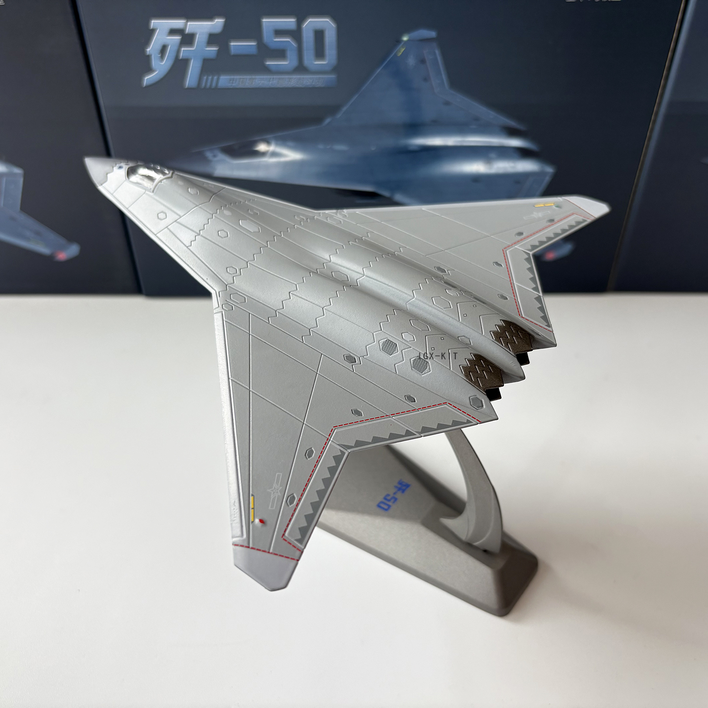 1:144 Scale China J50 Fighter  - Model Kit Aircraft ulasan dan harga